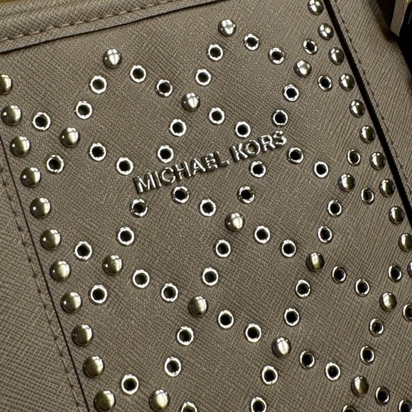 Michael Kors Handbag, wonderful condition! - Picture 3 of 9